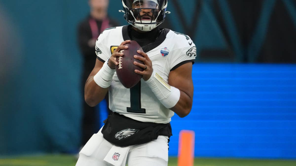 Eagles QB Jalen Hurts Sidelined by Blood Clot, McKee to Start