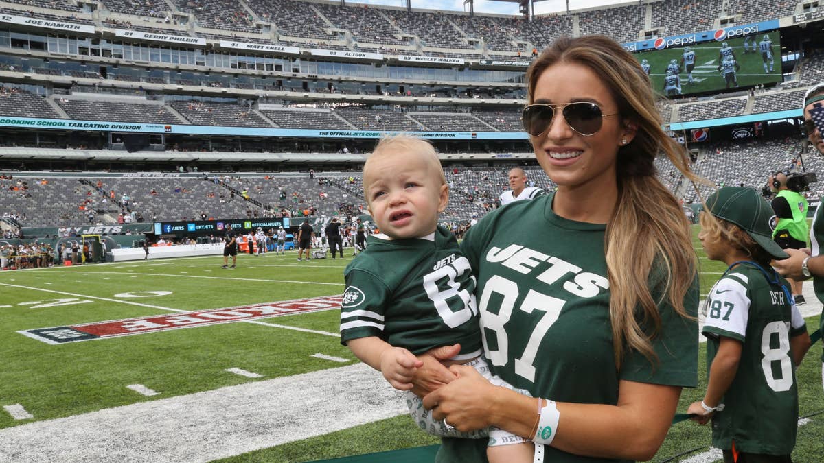 Eric Decker's Wife Ditches Implants for 'Natural Girl Era'