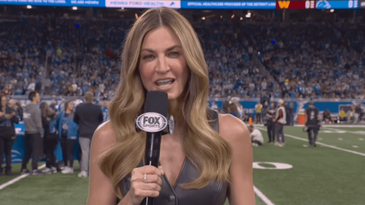 Erin Andrews' 'Banana Land' Nighttime Routine: IVF Tea, Invisalign & Infrared at 48