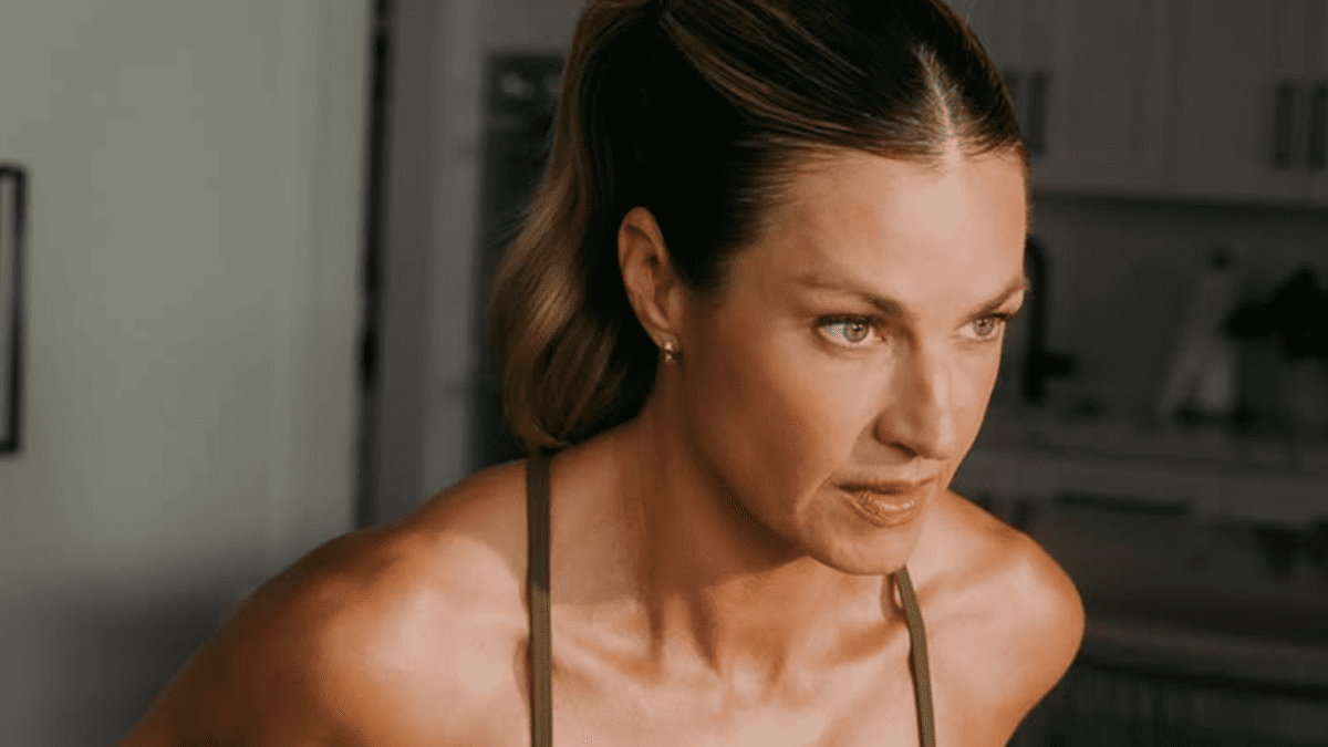 Erin Andrews Stuns Fans with Intense Workout Video at 48