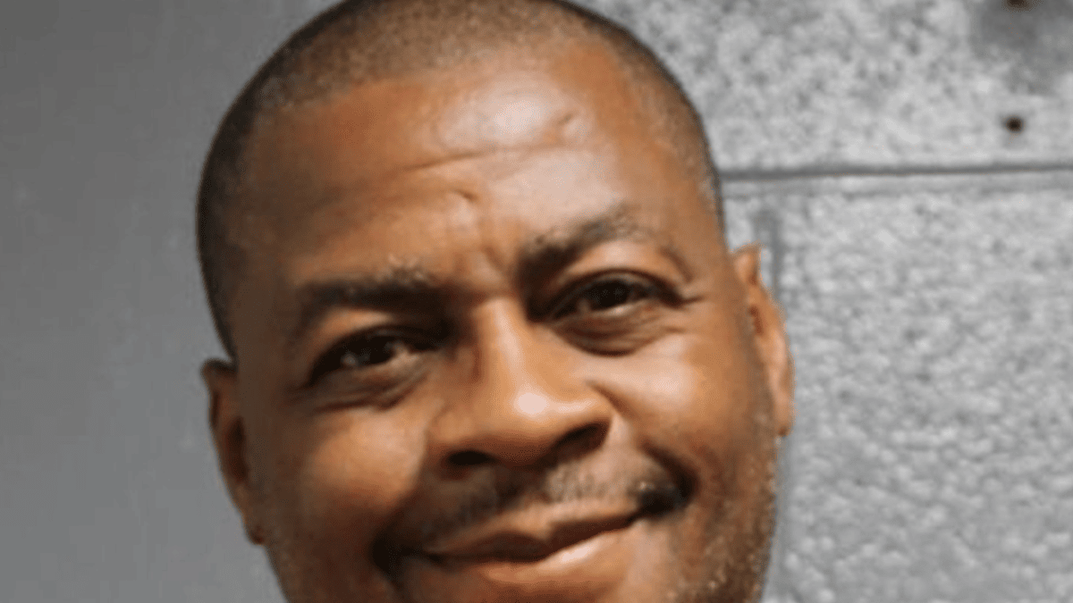 Ex-NBA Dunk Champ Desmond Mason Arrested on Felony Theft Warrant