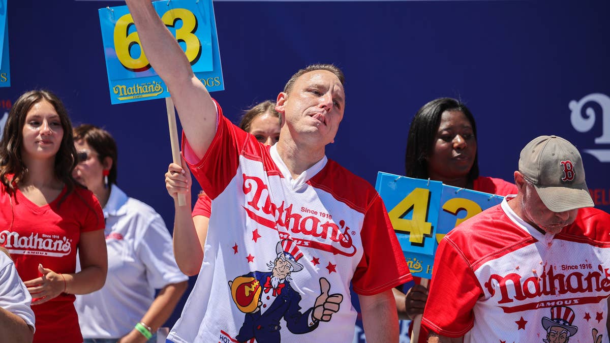 Fans Demand Nathan's Hot Dog Contest Change the Rules After Chestnut's 18th Win