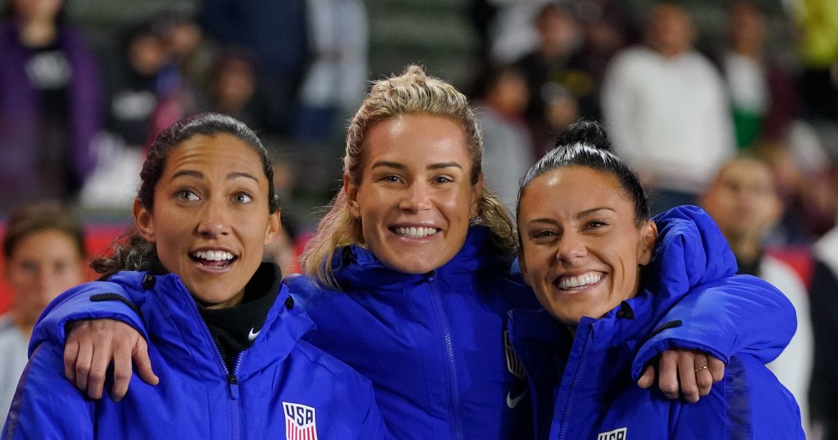 Fans Flood Social Media with Tributes as USWNT Icon Christen Press Announces Retirement