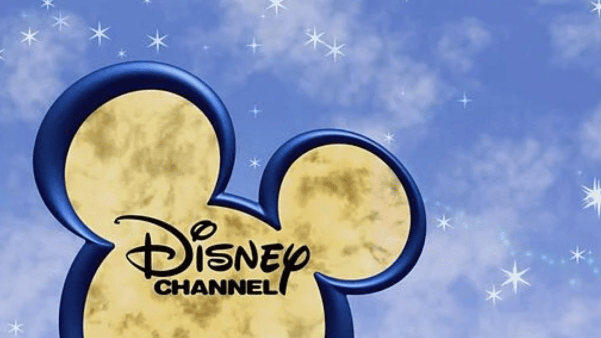 Fans in Mourning as Disney Channel Star Carla Jeffery Dies at 33