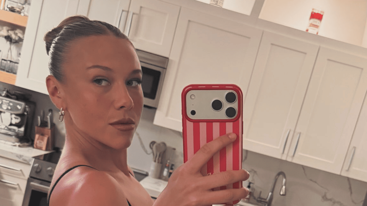 Fans Lose It Over Amanda Anisimova's Latest Workout Photo Amid Tough Season