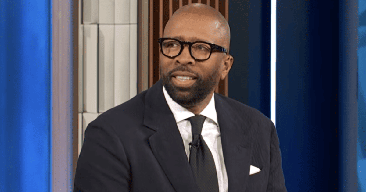 Fans Theorize Kenny Smith's March Madness No-Show Linked to UNC Heartbreak