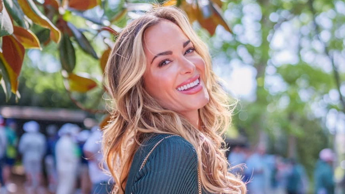 Fashion Furore: Golf Fans Rally to Defend Jena Sims' Masters Style