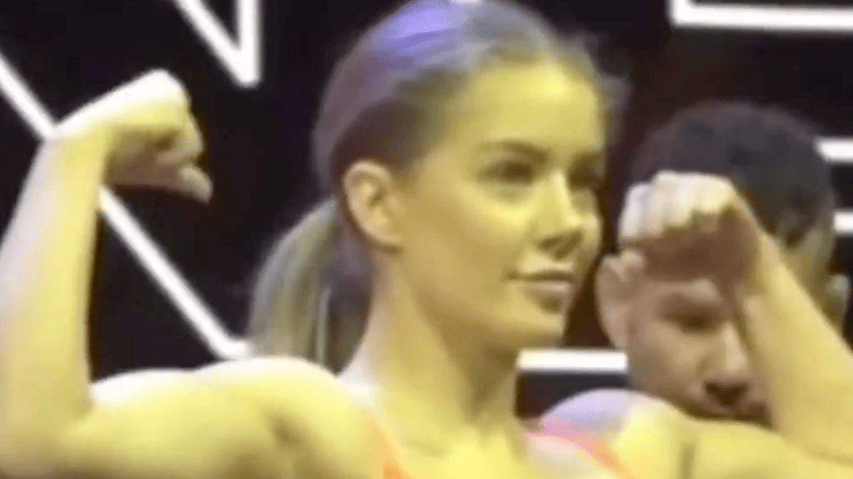 Female Boxer's Viral Photo Sparks 'Perfect Body' Frenzy with 5 Million Views