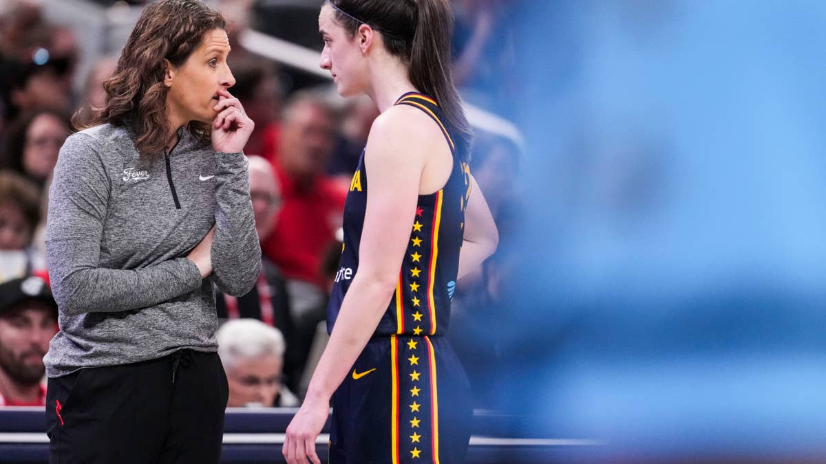 Fever Fans Fume: Did Coach White Deliberately Sideline Caitlin Clark?