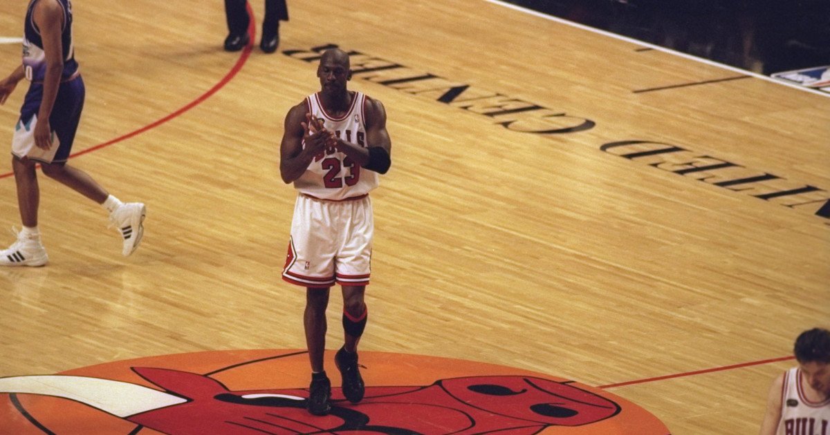 Flashback: The Day Michael Jordan's 'I'm Back' Shook the Basketball World