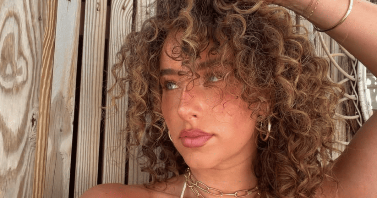 Gia Duddy's Sizzling Swimsuit Photos Send NFL Fans Into Frenzy