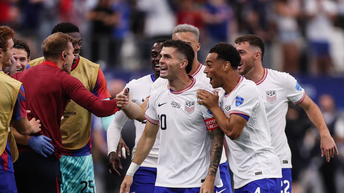 Global Fans Unite Against US as World Cup Knockouts Begin