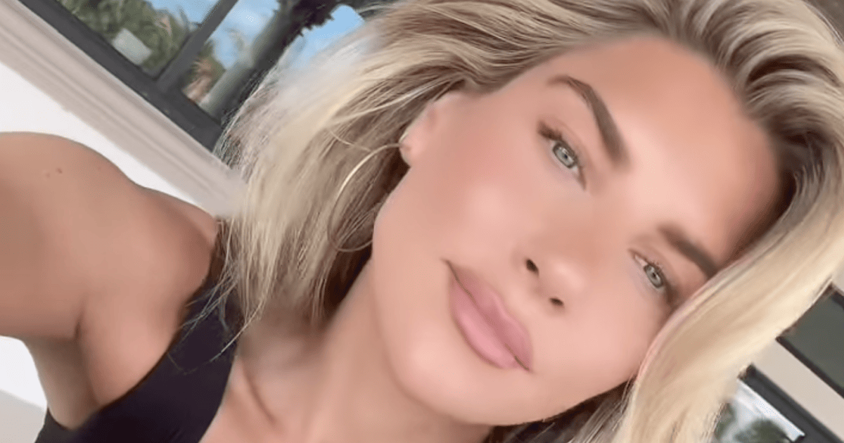 Golden Hour Glow-Up: NFL Sideline Star Melanie Collins Shines in Offseason Spotlight