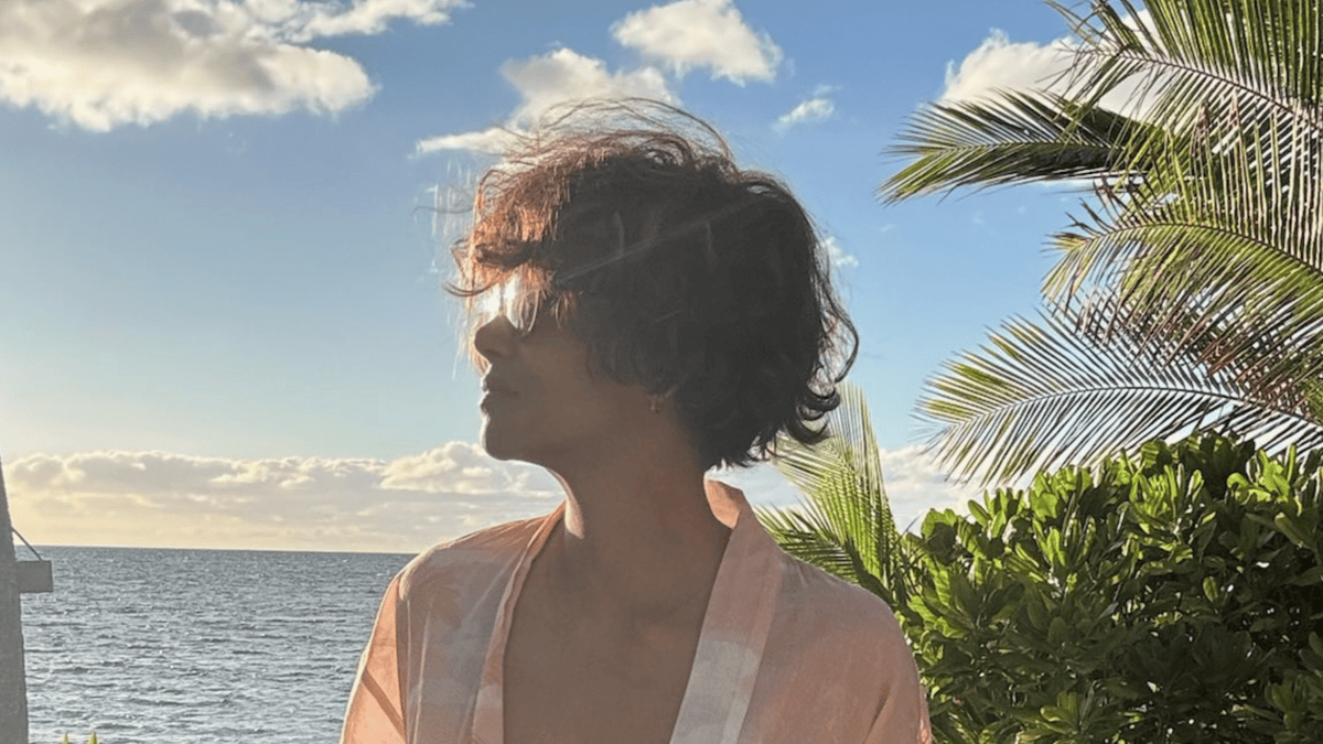 Halle Berry's Fiji Swimsuit Photos Break Instagram at 59