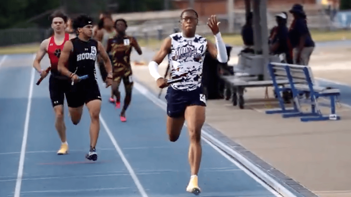 Hand Gesture Costs High School Team State Track Title