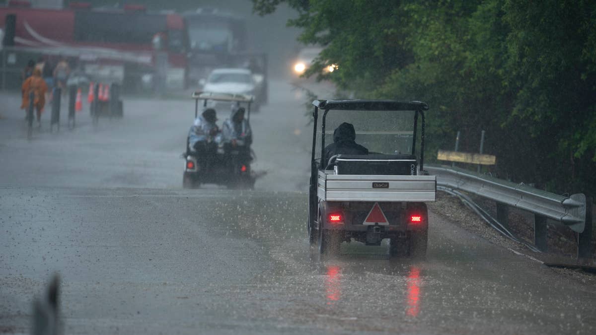 Heavy Rain Alert: Two U.S. Regions Bracing for Flooding Thursday