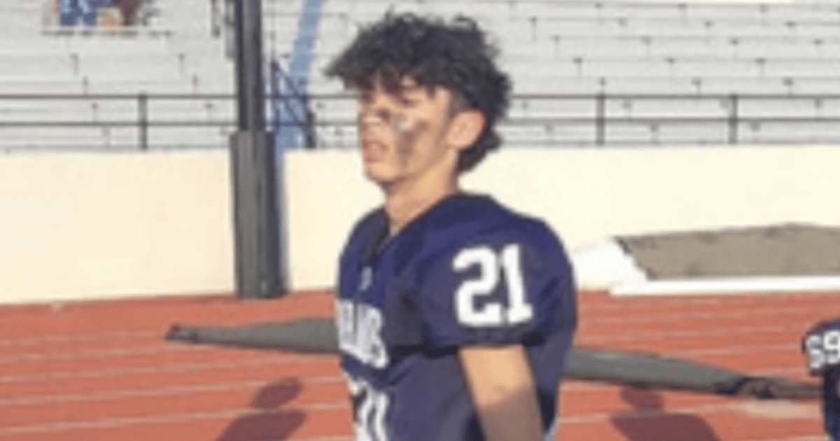 High School Football Star Succumbs to Rare Immune Disease at 17