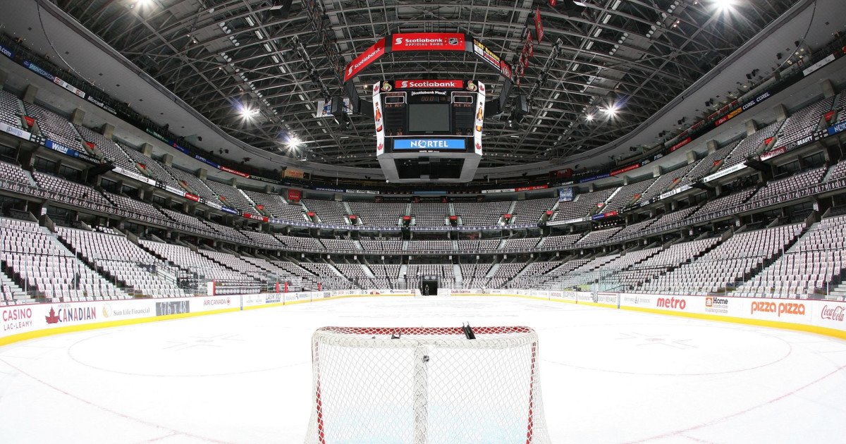 Hockey World Mourns Beloved Blackhawks Voice Troy Murray at 63