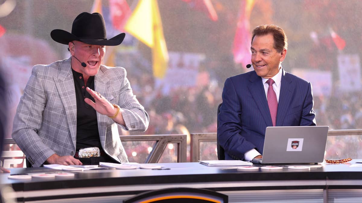 Hurricane Isaias Forces College GameDay Indoors for Alabama-Georgia