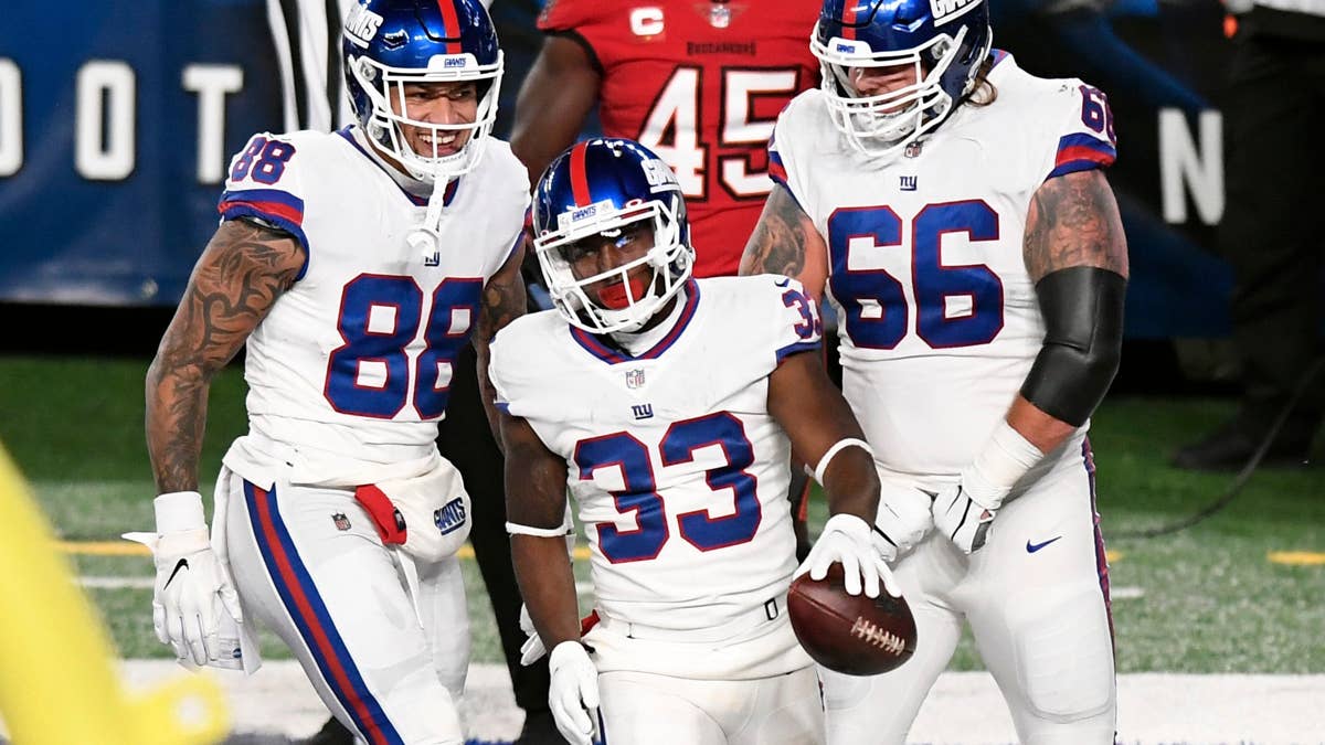 Injury Toll Forces Promising Oregon Star to Walk Away from NFL at 28