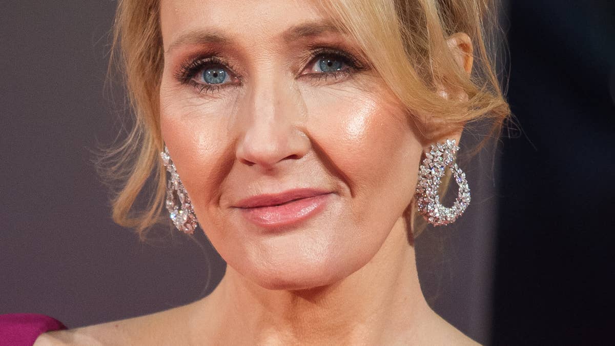 J.K. Rowling Rallies Behind Fever's Sophie Cunningham in Trans Athlete Debate