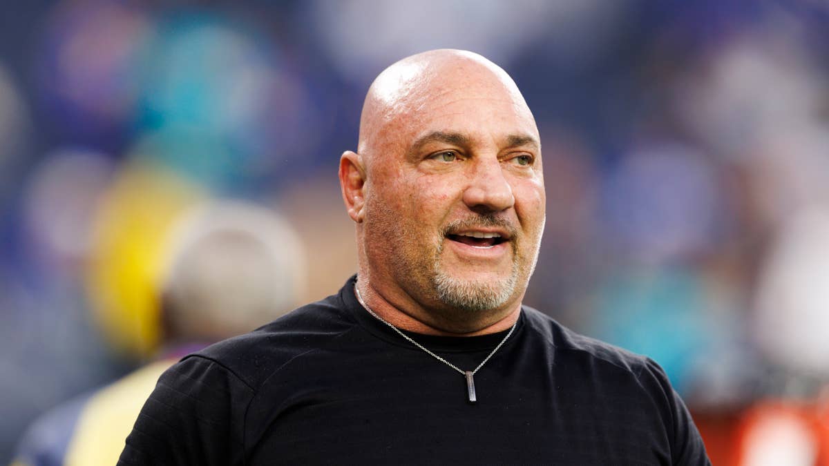 Jay Glazer's Buddy-Buddy Approach Under Scrutiny: Is It the Same as Russini's Misstep?