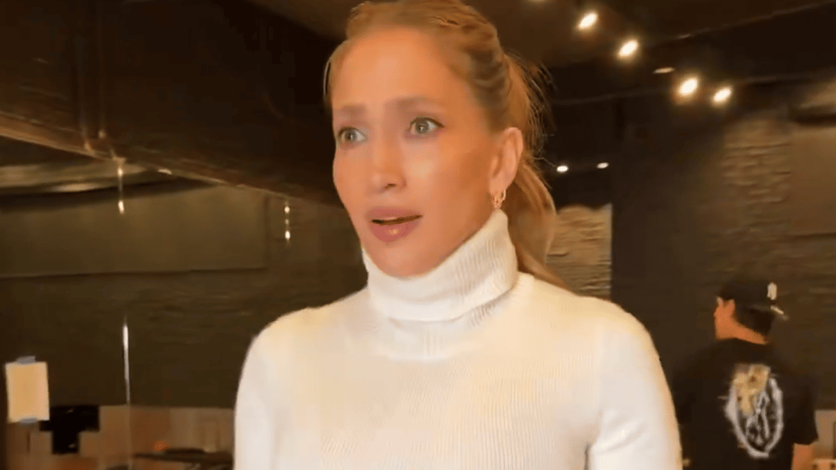 Jennifer Lopez, 56, Stuns Fans with Six-Pack Abs in New Video