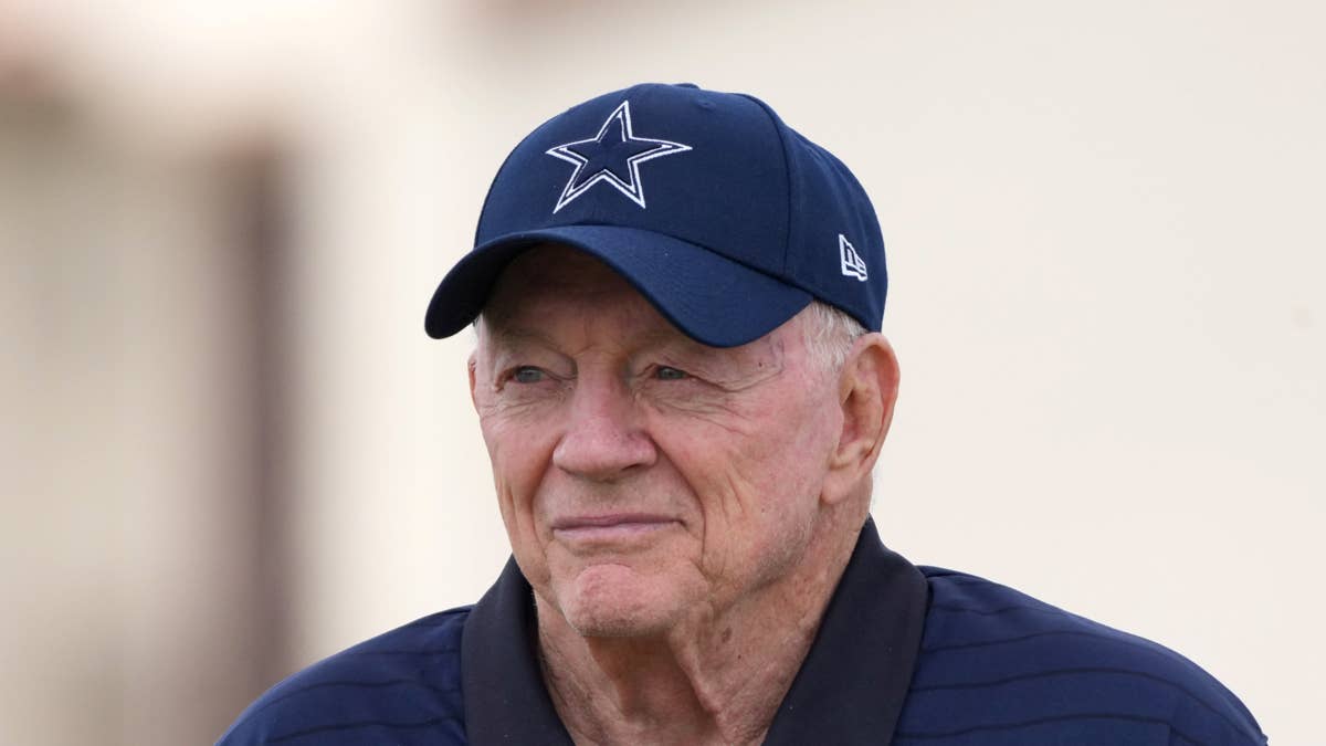 Jerry Jones: I'll Take Your Call, but Don't Expect Me to Dial on Draft Day