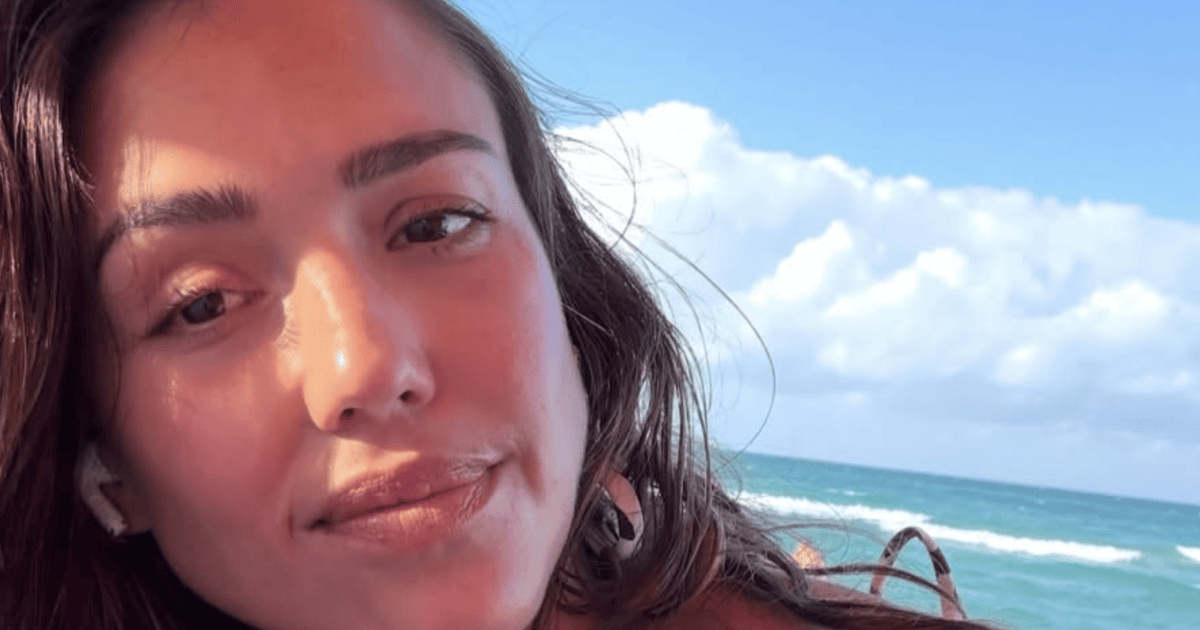 Jessica Alba's Spring Break Swimsuit Snap Proves Age Is Just a Number