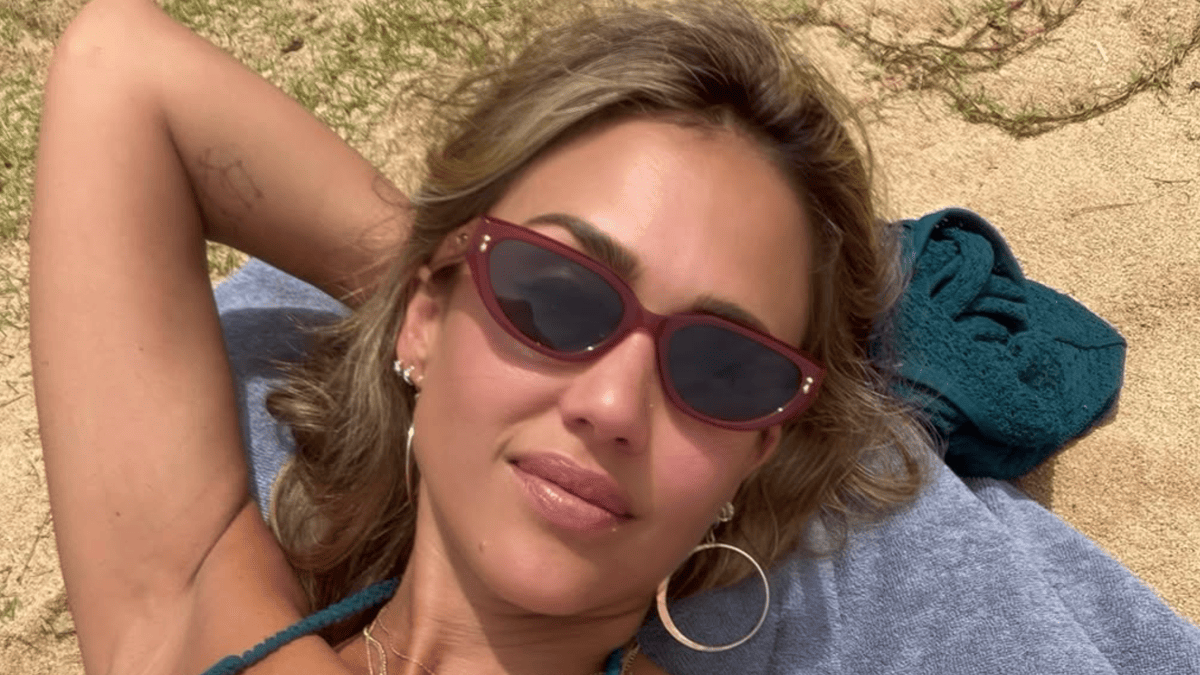 Jessica Alba's Tiny Swimsuit Photo at 45 Steals the Spotlight