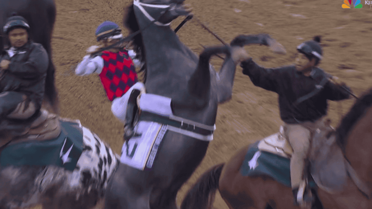 Jockey Nearly Crushed as Horse Flips at Kentucky Derby Gates