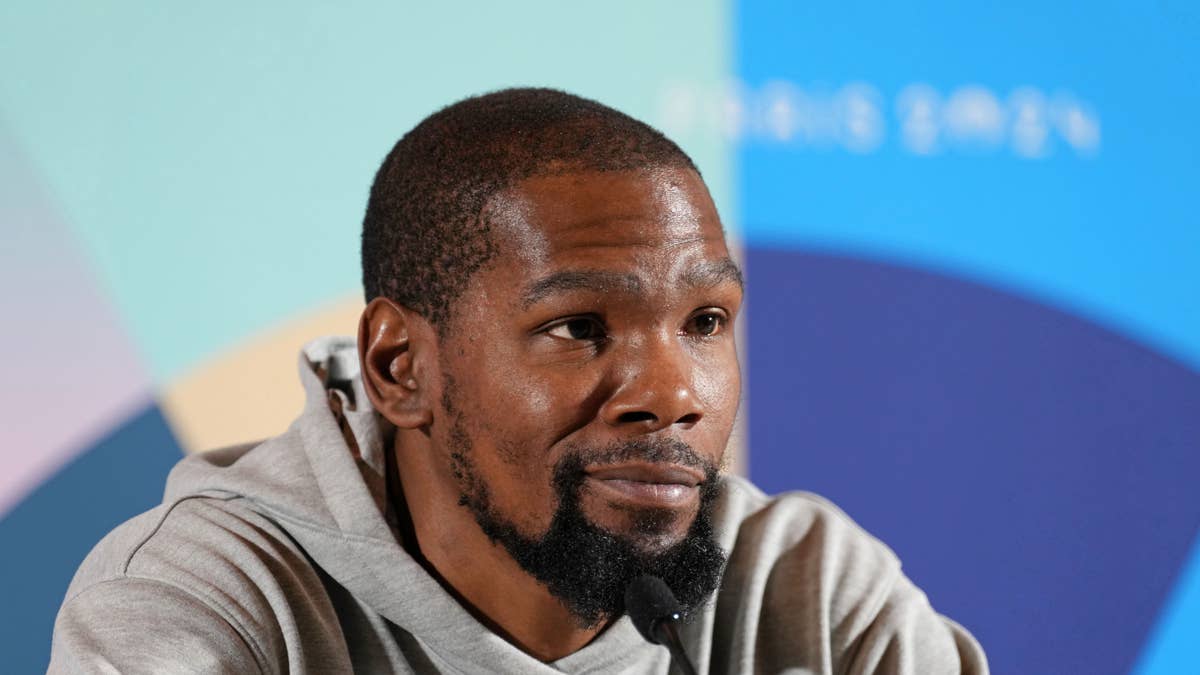 Kevin Durant's 'Advice' to Jalen Brunson Sparks Backhanded Compliment Debate
