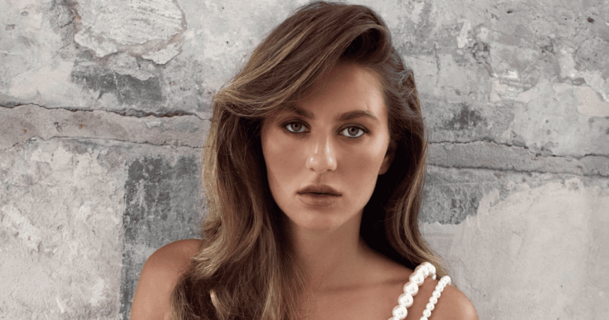 Kostyuk's Empowering IWD Message: 'Never Let the World Define Your Femininity'