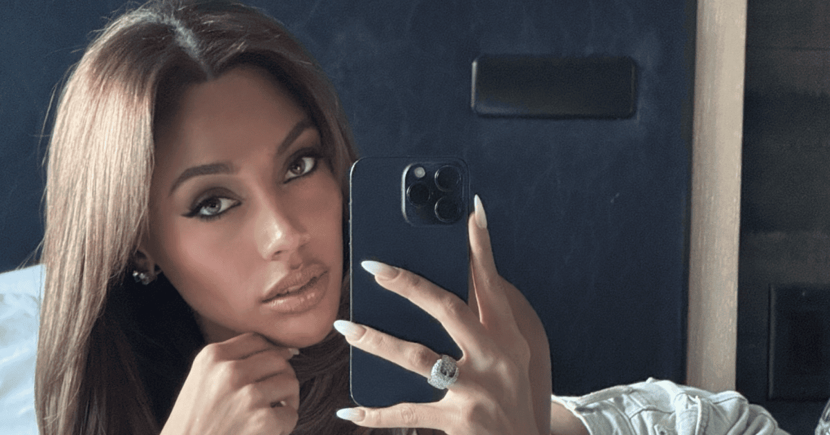 Kysre Gondrezick Sizzles in Swimsuit Snap Amid Basketball Comeback Journey