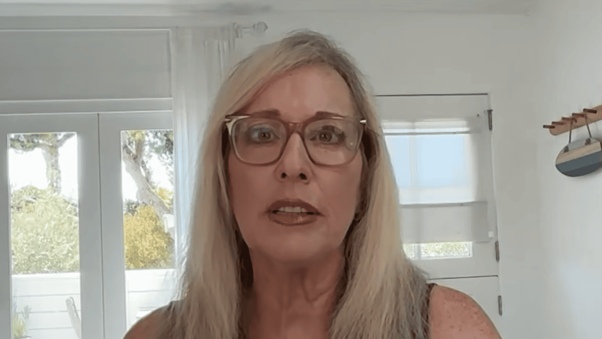 Linda Cohn Rips ESPN's 'Buffoonery' in Brutal Layoff Takedown