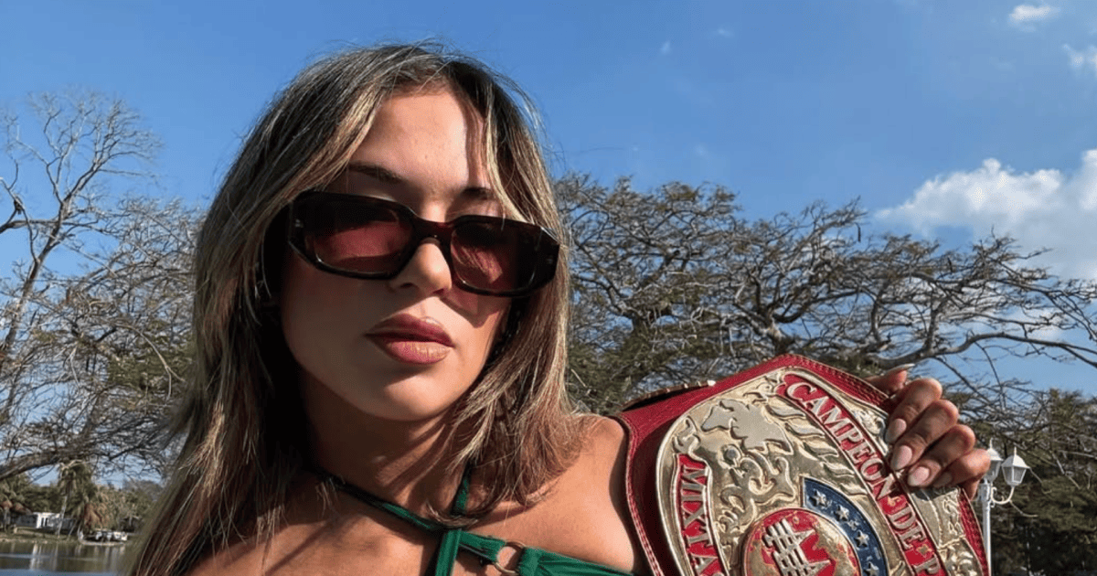 Lola Vice Heats Up Social Media With Sizzling Poolside Post