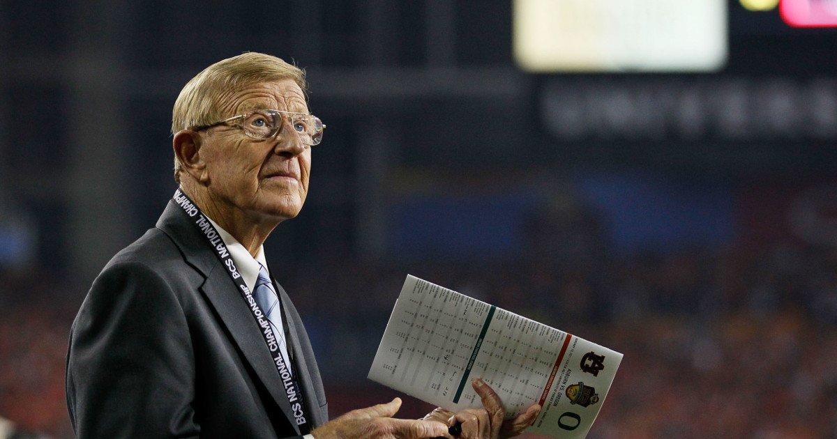 Lou Holtz's Final Days: What Led to the Coaching Legend's Passing