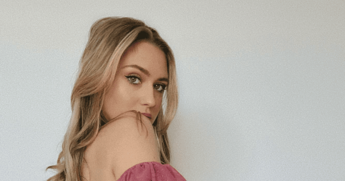 Maggie Sajak Turns Heads in Pink Showstopper on 'Wheel of Fortune' Set