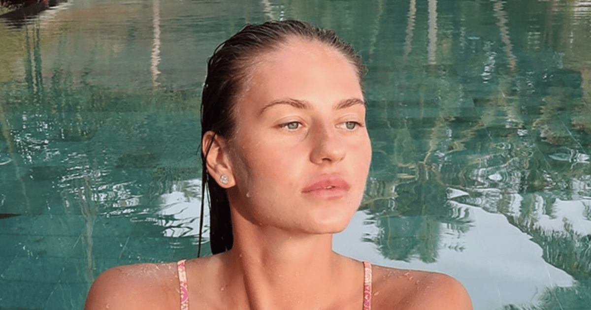 Marta Kostyuk's Sizzling Red Swimsuit Snap Steals Off-Court Spotlight