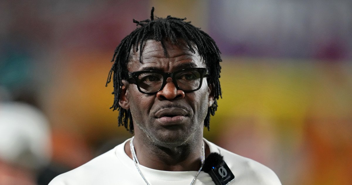 Michael Irvin Calls for Prayers as Dak Prescott's Wedding Plans Collapse