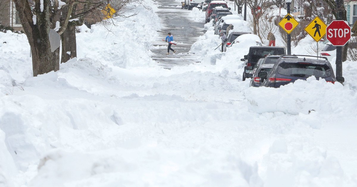 Midwest Braces for Winter's Next Punch as Snowstorm Targets Four States