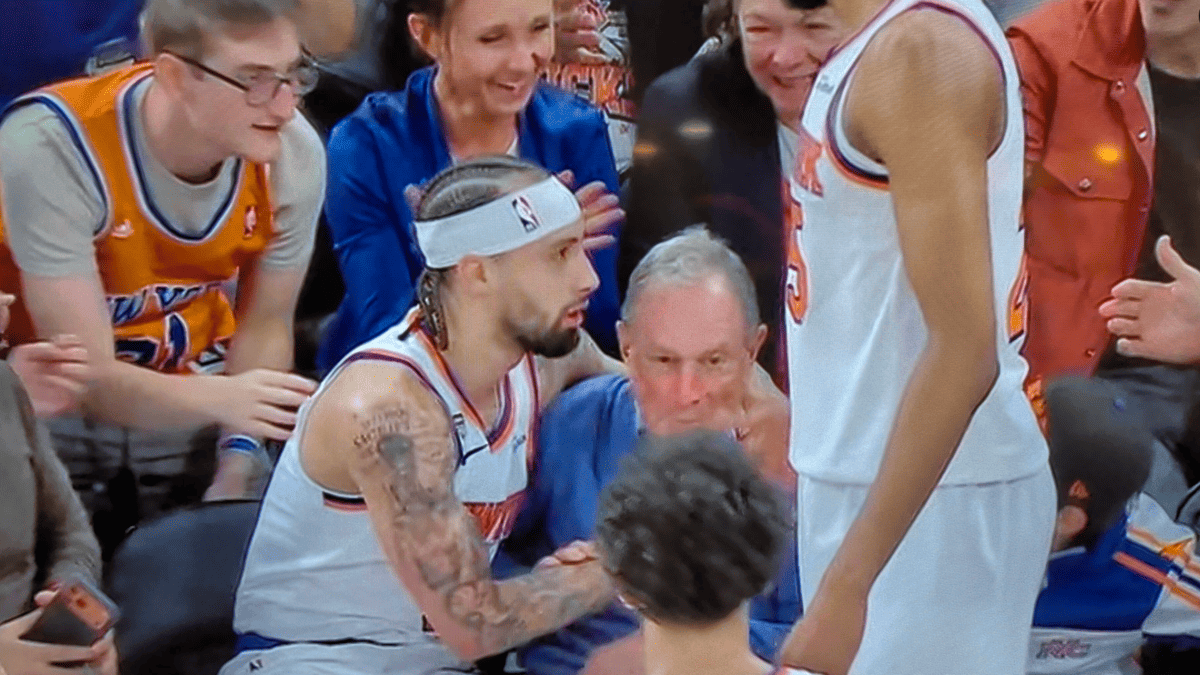 Mike Bloomberg Jokes After Knicks' Alvarado Nearly Tackles Him Courtside