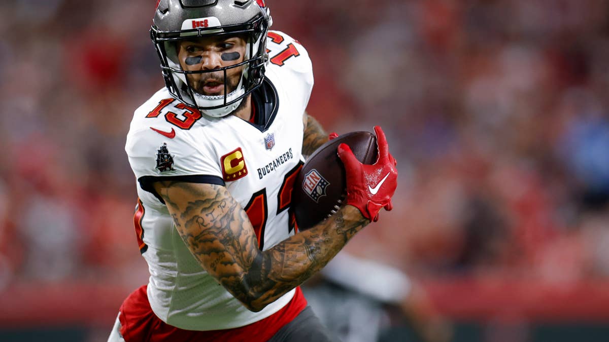 Mike Evans Ditches Iconic No. 13 for New 49ers Era, Will Wear No. 5