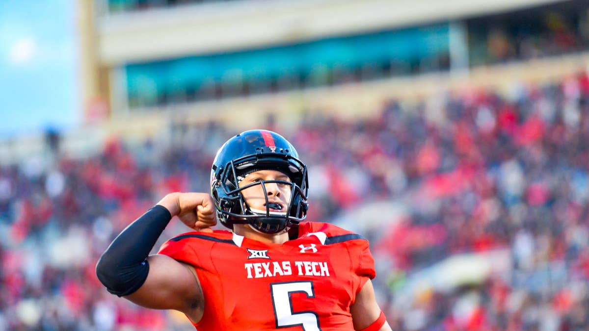 Mike Gundy Stuns Fans: Patrick Mahomes Is the Best College QB Ever, Period