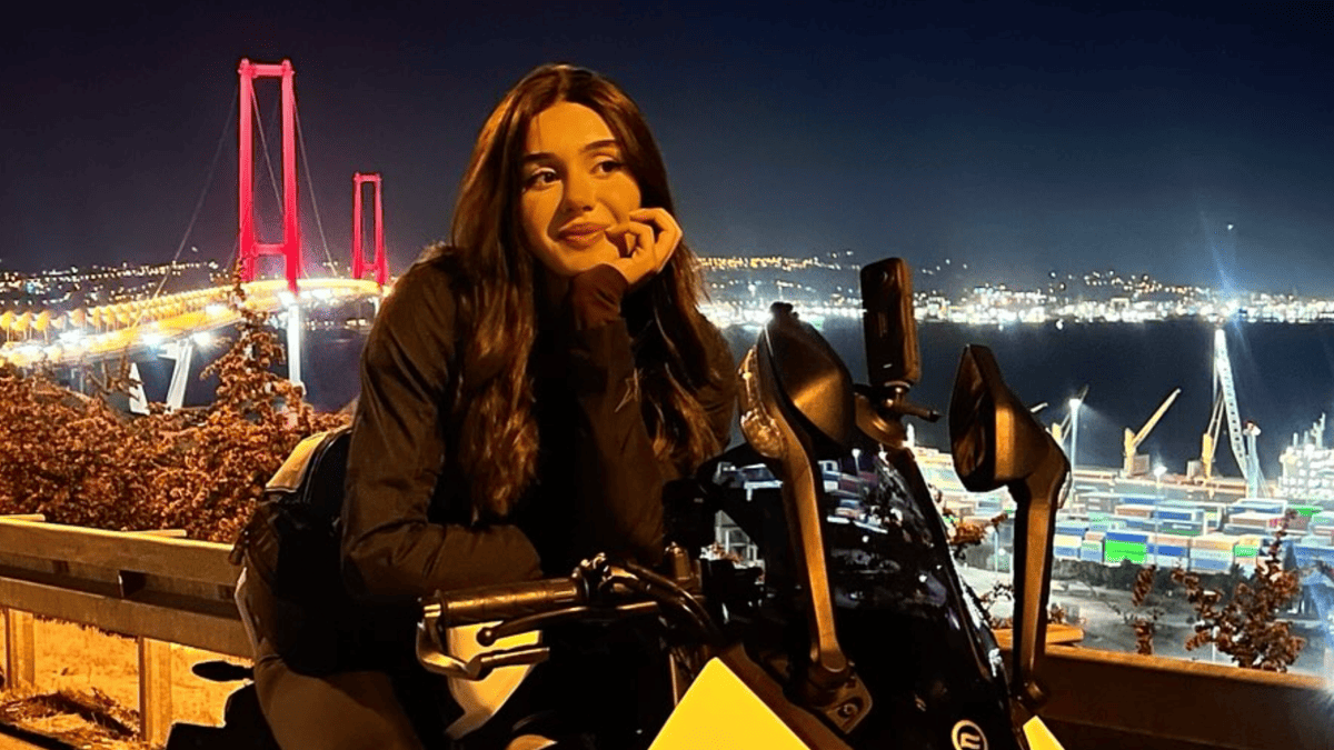 Motorcycle Influencer Ceyda Yakova Dies in High-Speed Crash at 22