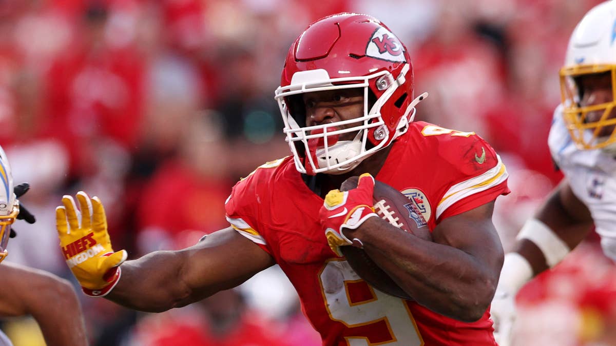 MVP Race Sparks Fan Fury: Non-Quarterbacks Getting Shut Out