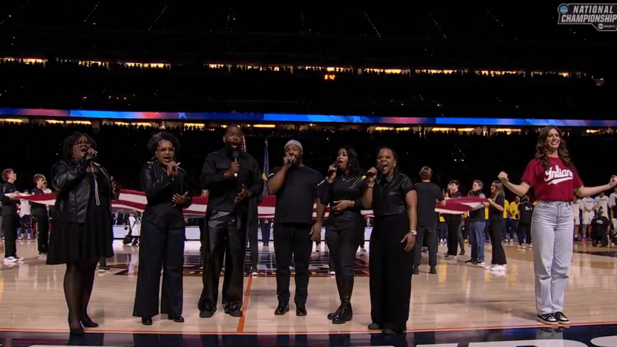 National Championship Crowd Draws Fire for Anthem Disrespect