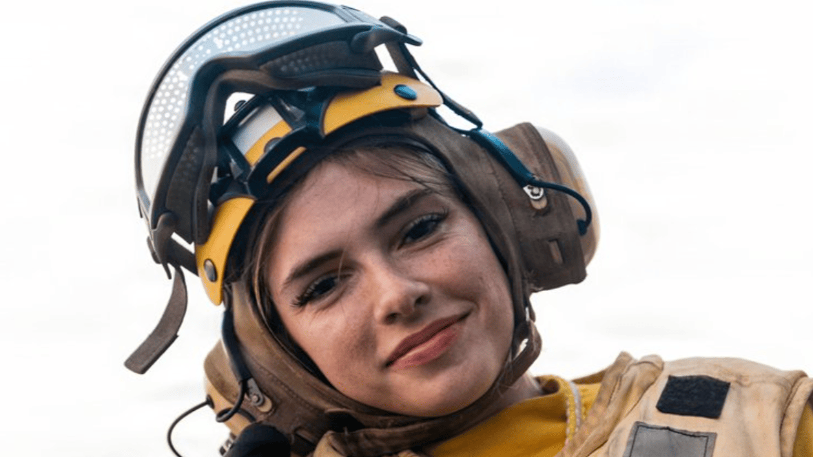 Navy's Viral Recruitment Photo Sparks Social Media Firestorm