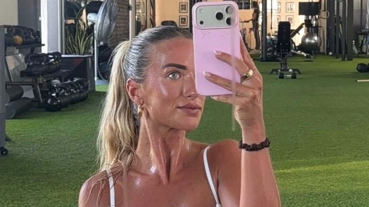NBA Star's Rumored Girlfriend Stuns Gym in Viral Workout Look