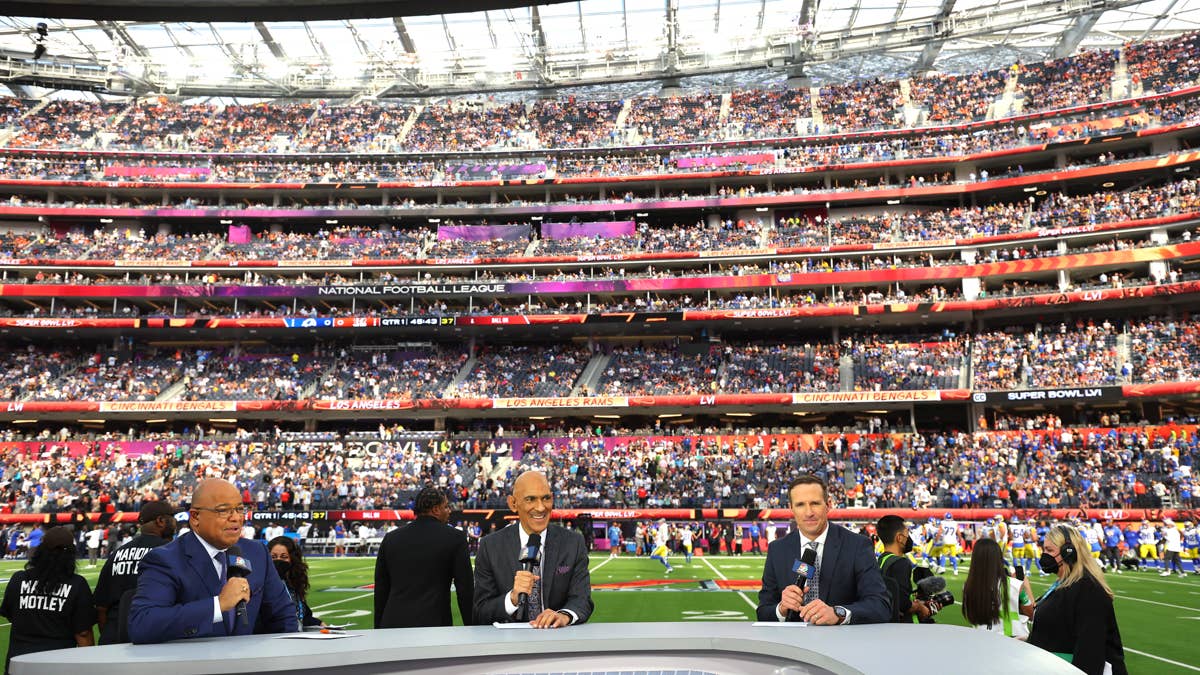 NBC Shakes Up 'Sunday Night Football' Pregame: Tomlin In, Travel Every Week